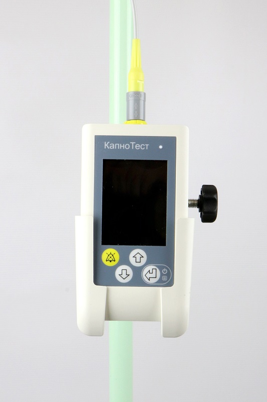 Portable resuscitation monitor CO2 "CAPNOTEST"