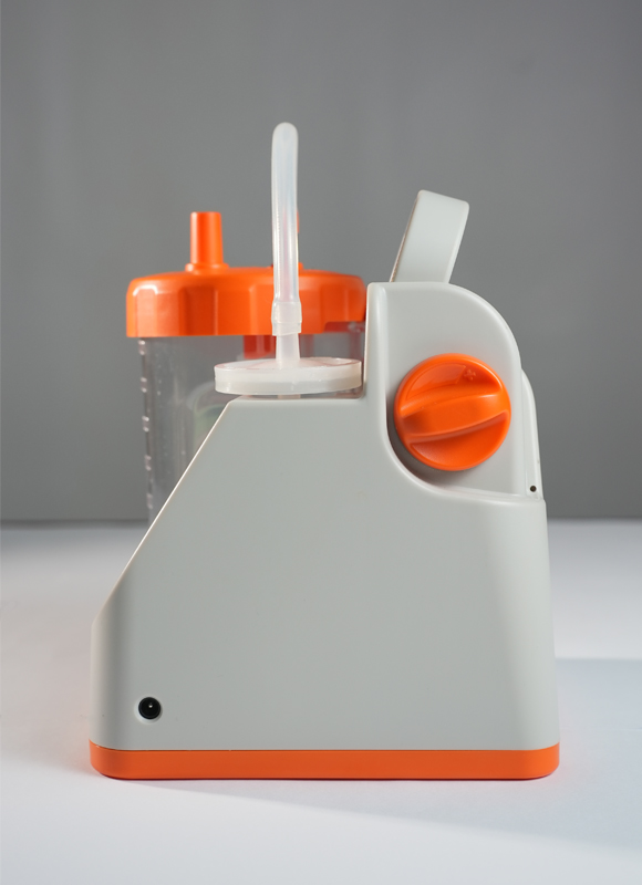 Compact electric portable suction device AEP-01