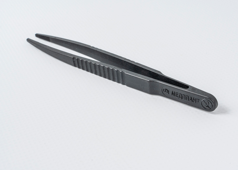 Disposable sterile tweezers
