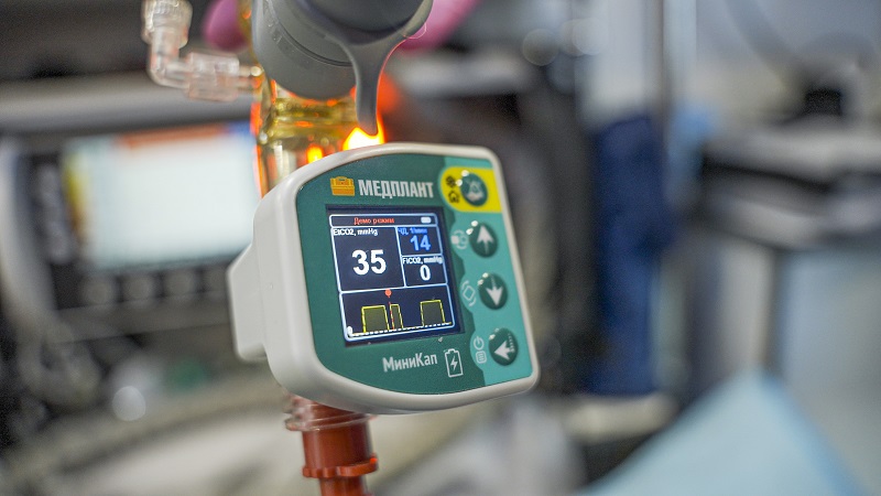 Portable resuscitation CO2 monitor “MiniKap”