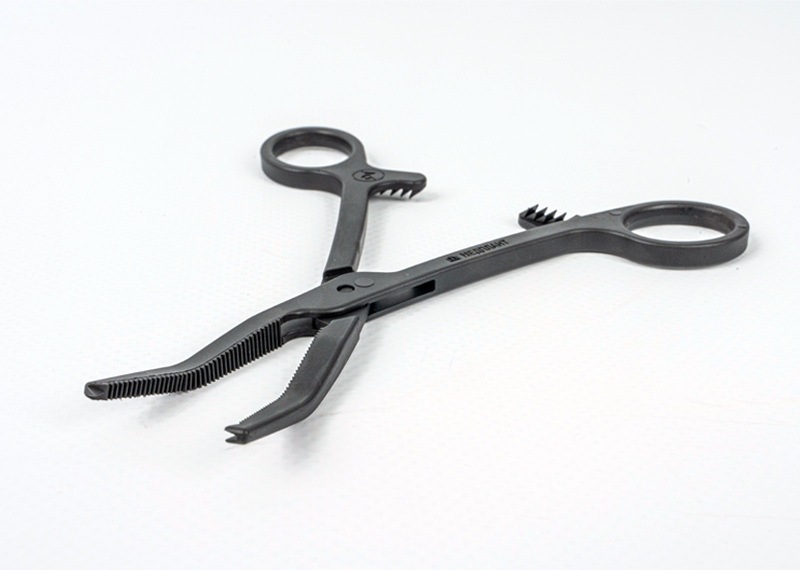 Disposable sterile curved Kocher’s forceps