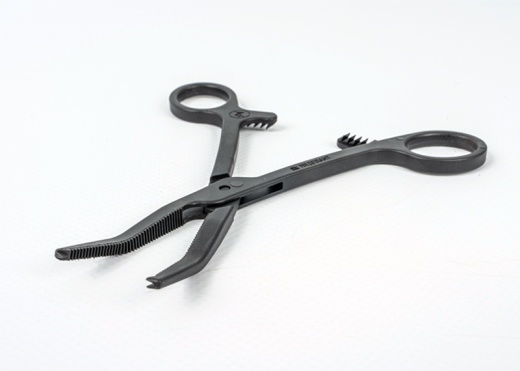Disposable sterile curved Kocher’s forceps